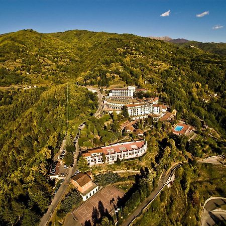Renaissance Tuscany Il Ciocco Resort & Spa Barga Buitenkant foto